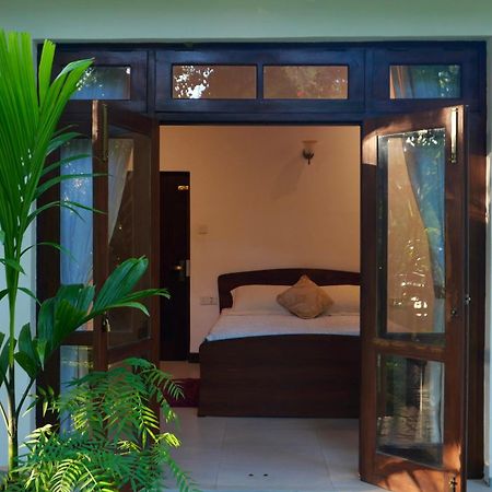 The Bliss Hostel Kandy Buitenkant foto