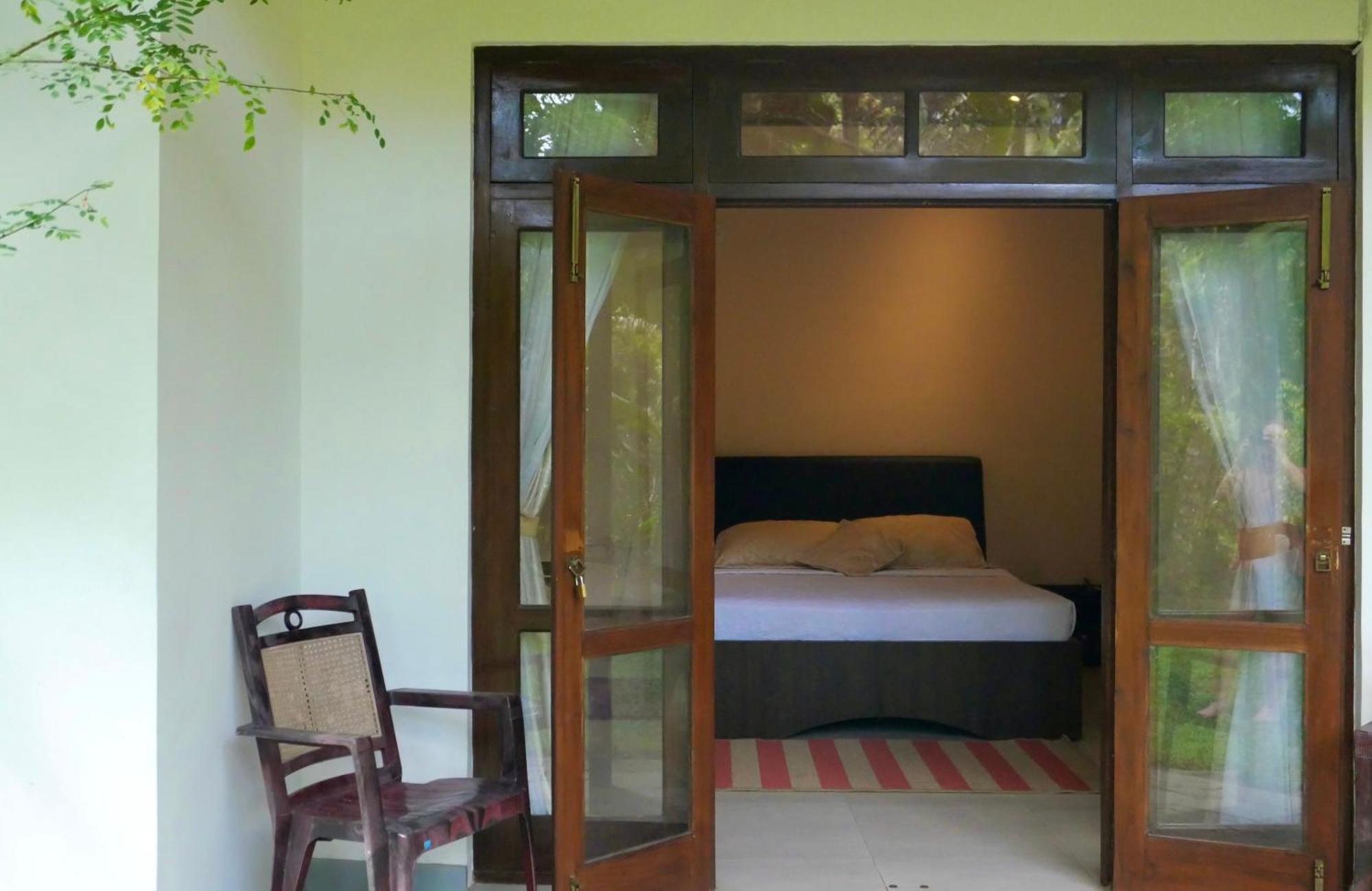 The Bliss Hostel Kandy Buitenkant foto