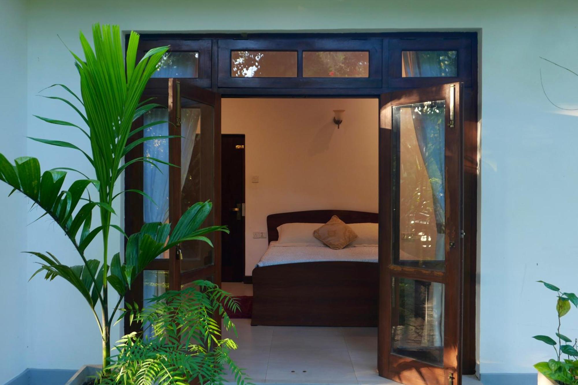 The Bliss Hostel Kandy Buitenkant foto